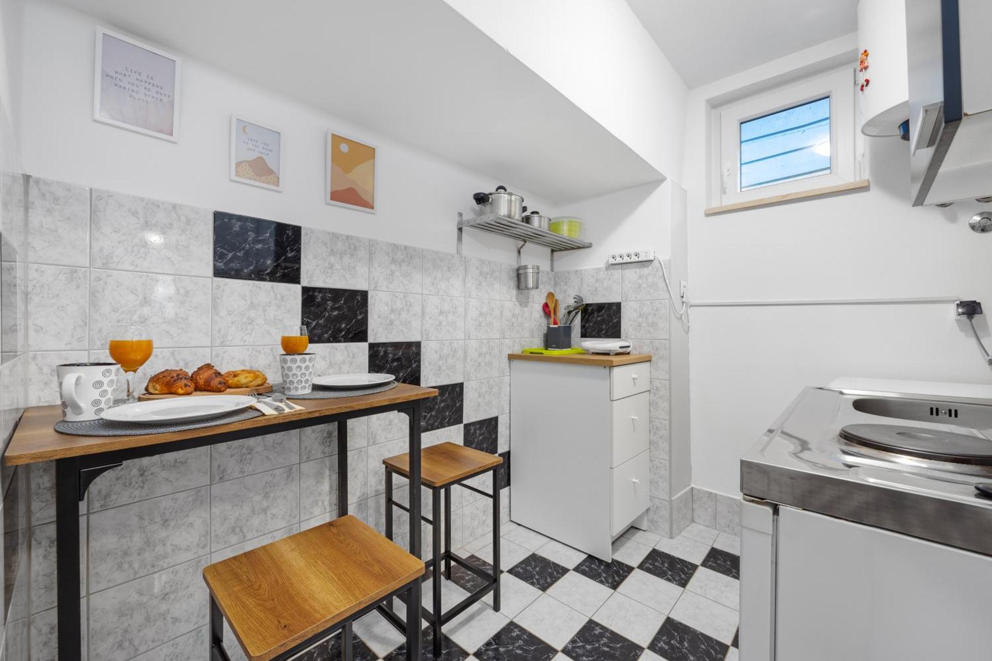 Studio Valkane Private Garden プーラ エクステリア 写真